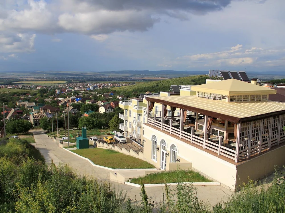 Летний интенсив в рамках фестиваля "Легенды Горгиппии"